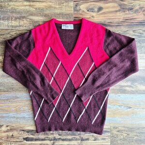 Vintage Ballantyne Of Peebles Scotland 100% Cashmere Argyle V-Neck Sweater Red